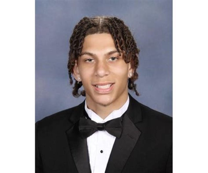 Carter Cuff Obituary, Auburndale High School Basketball Player Has Sadly Died In Car Accident – The world obits