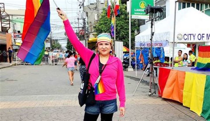 Dr. Rowena Burden Obituary, Ardent Critic Of Cebu Governor Gwendolyn Garcia Has Died – Death – The world obits