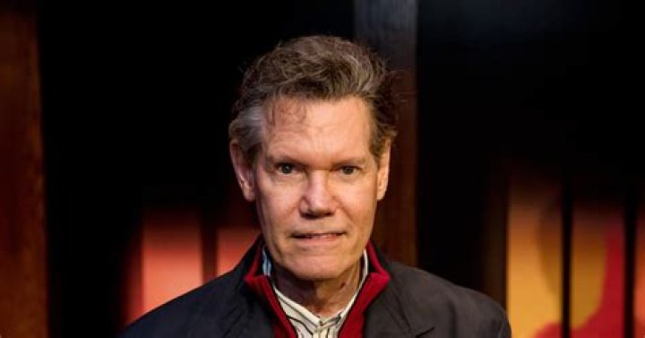 See Lainey Wilson's Appearance with Randy Travis