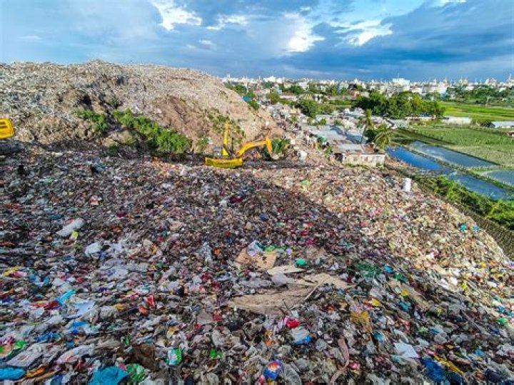 Toxic Dumps: - TIME
